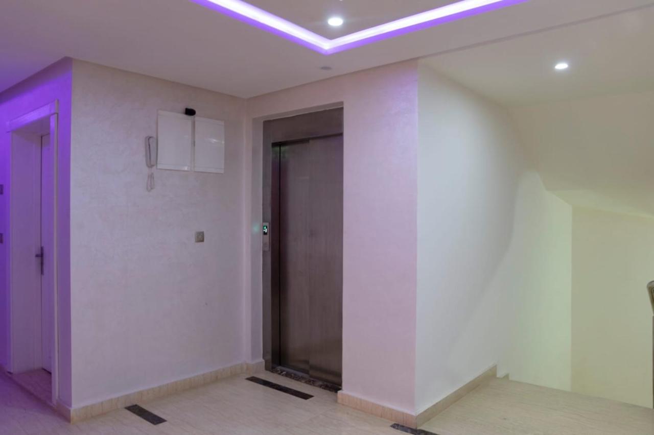 A&R Apartment Nador Jadid Hay Al Matar ,Klimatisiert,Air-Conditioned Esterno foto