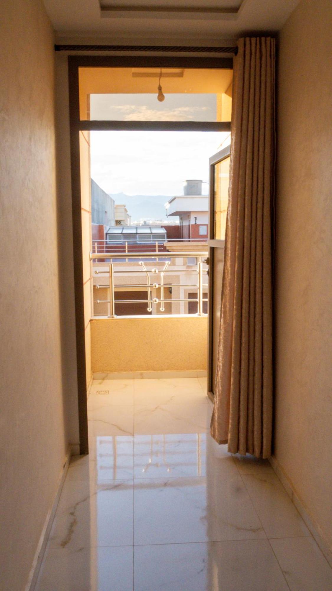 A&R Apartment Nador Jadid Hay Al Matar ,Klimatisiert,Air-Conditioned Esterno foto